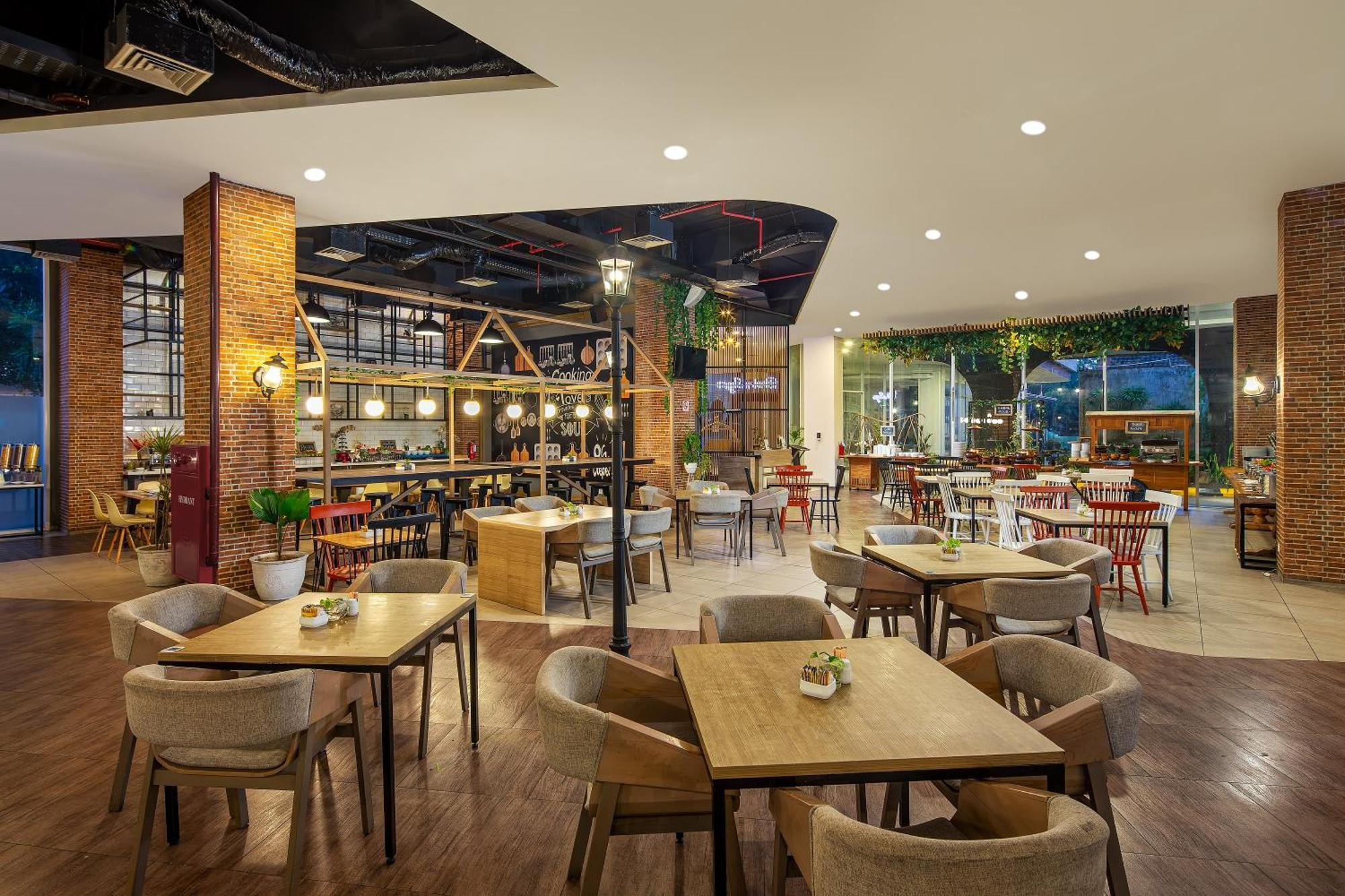 Luminor Hotel Purwokerto By Wh المظهر الخارجي الصورة